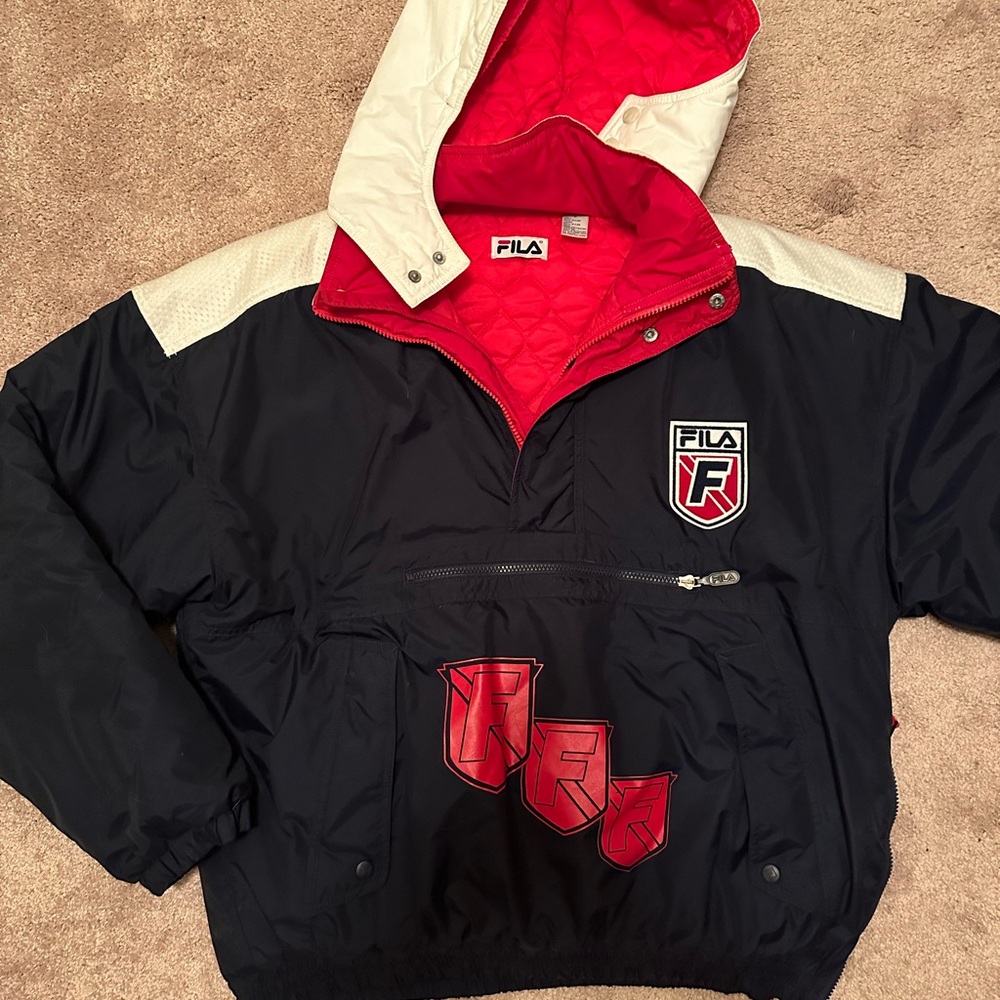 Vintage Fila Black and Red 3/4 zip Windbreaker Puffer with detachable hood